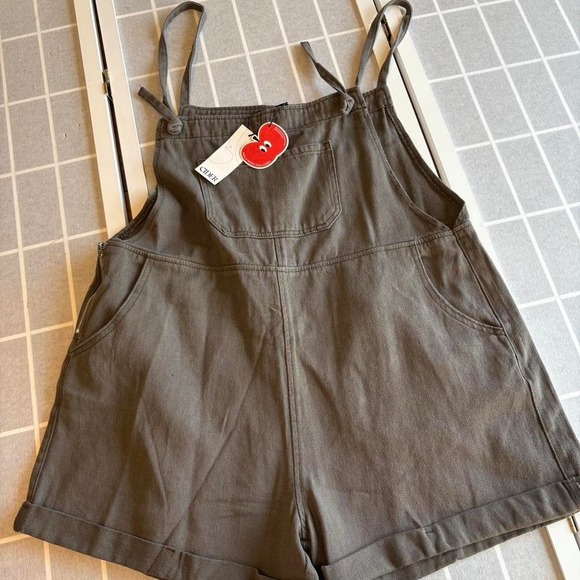 Cider Pants - Cider NWT New Romper/Jumper/ Overalls grey 1XL minimalist oversized neutral
